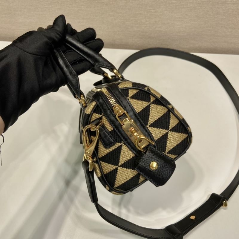 Pra*a speedy bags